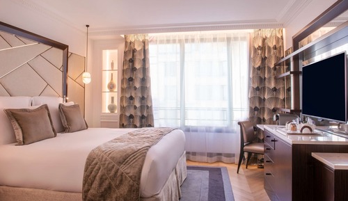 Executive King Room