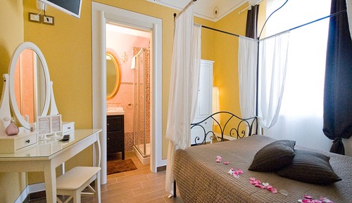 Habitación doble, baño privado