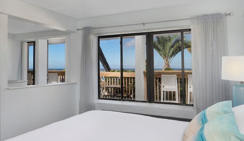 Suite estudio superior, varias camas, vistas al mar, frente a la playa