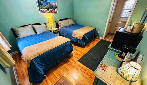 2 Doubles Room #7