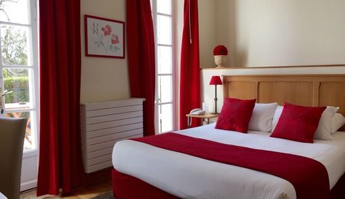 Habitación Grand con 1 cama doble o 2 individuales