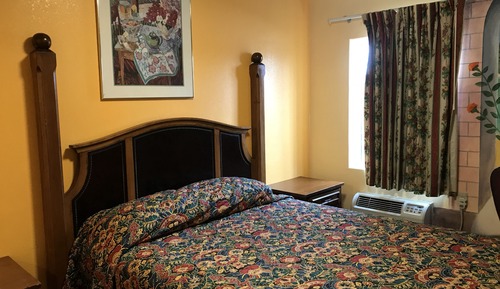 Habitación estándar (1 Queen Bed)