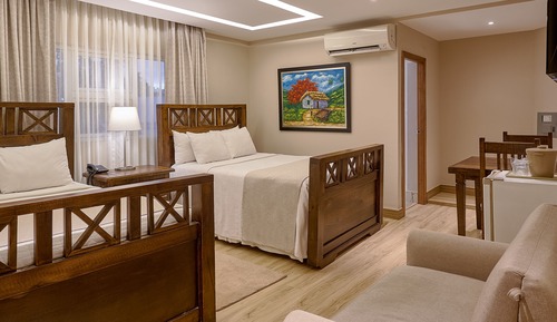Habitación estándar, 2 camas de matrimonio