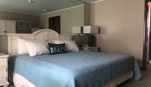 Motor Inn, King Bed, No View, Patio