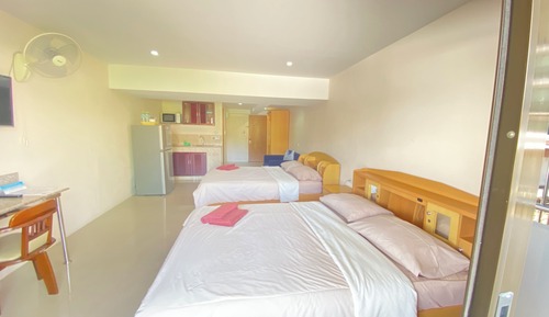Habitación familiar, microondas