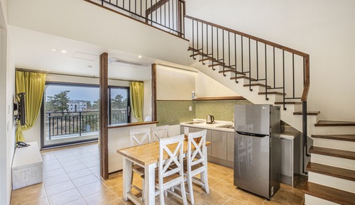 Deluxe Twin Duplex (No Bathtub)