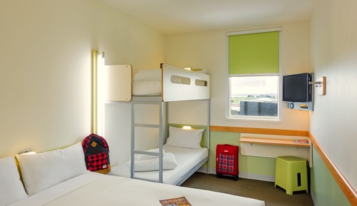 Habitación familiar, varias camas