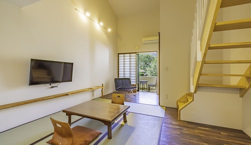 Habitación tradicional con 2 camas individuales, no fumadores (with Loft and Private Open Bath)