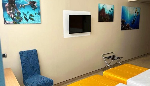 Habitación con 2 camas individuales