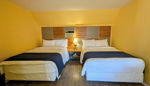 Habitación Confort doble, 2 camas dobles, no fumadores