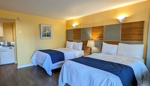 Habitación Confort doble, 2 camas dobles, cocina básica, planta baja