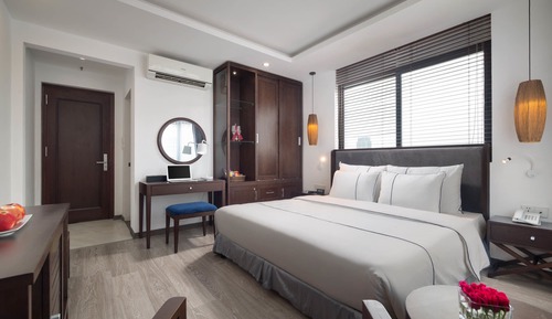 Habitación Premier, 1 cama de matrimonio grande, no fumadores, vistas a la ciudad