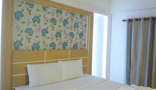 Habitación doble, 1 cama de matrimonio grande, vistas a la ciudad