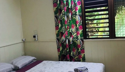 Habitación básica doble, vistas al jardín (Budget)