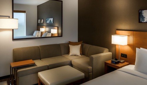 Habitación, 1 cama de matrimonio grande con sofá cama