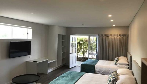 Habitación familiar, varias camas