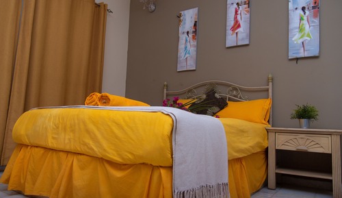 Habitación Deluxe doble, 1 cama doble, terraza, vistas parciales al mar