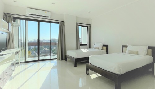 Habitación superior con 2 camas individuales