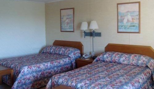 2 Queen Room
