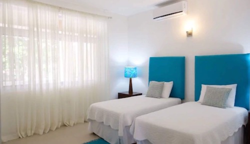 Apartamento panorámico, 2 habitaciones, balcón, vistas al mar