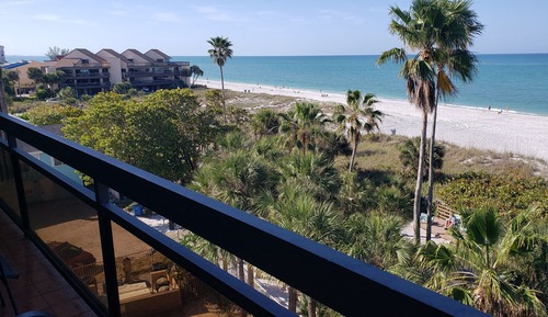 1 Bedroom Penthouse Condo, Gulf Front