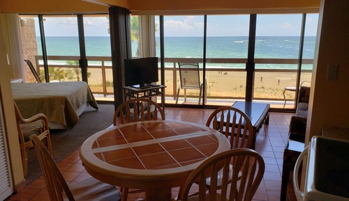 1 Bedroom Condo, Gulf Front