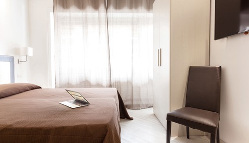 Habitación Confort doble, 1 cama de matrimonio grande