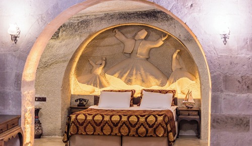 Presidential Cave Suite