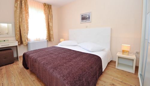Apartamento romántico, 2 habitaciones, acceso a la piscina, vistas al mar