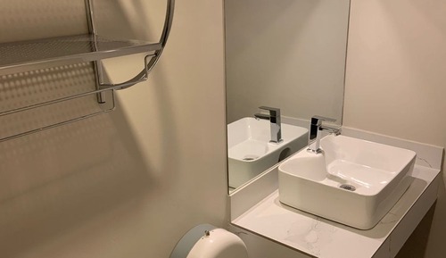 Habitación estándar con 2 camas individuales, 2 camas dobles