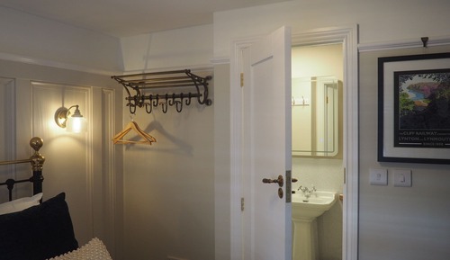Habitación doble, baño privado