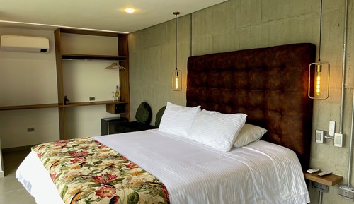Habitación Deluxe doble, bañera, vistas al río