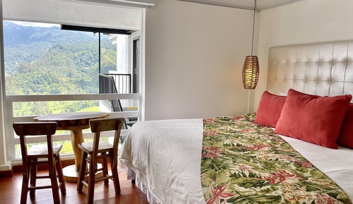 Habitación doble superior, vistas a la montaña (Bosque de Niebla)