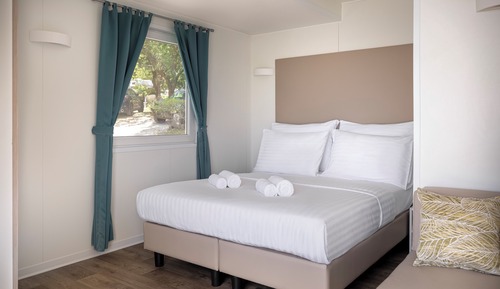 Superior View Mobile Home, 3 Bedrooms, Terrace