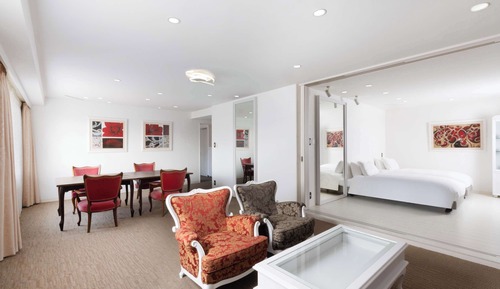 Privilege, Suite, varias camas