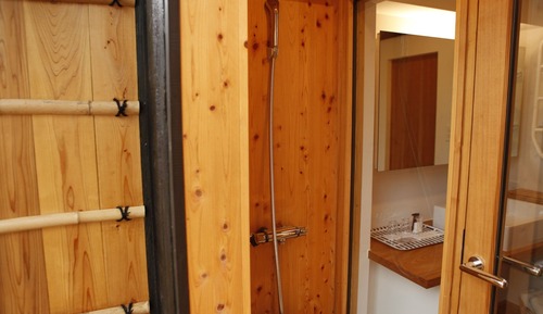 Habitación (Maisonette (For 3 Adults))
