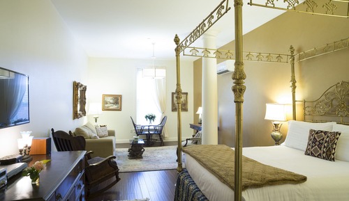 Elite Suite
