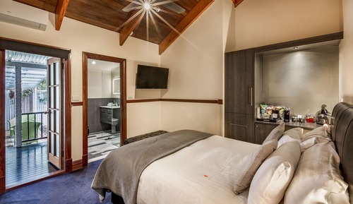 Habitación estándar, balcón (Semillon Queen Spa)