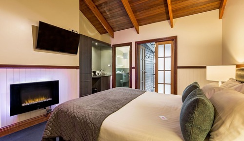 Habitación estándar, balcón (Shiraz Queen Spa)