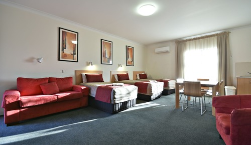 Habitación familiar, varias camas