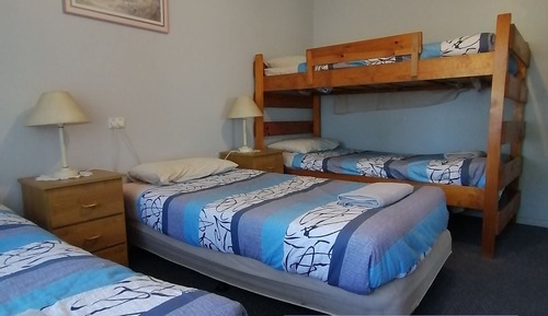Apartamento estándar, 2 habitaciones, no fumadores, cocina (Large Group Deal - Unit 1)
