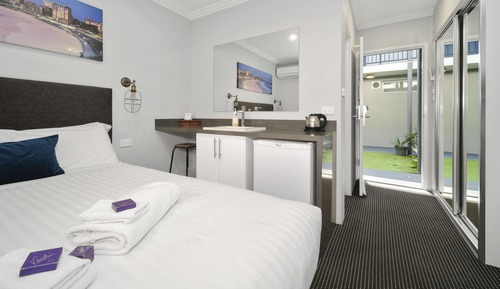 Habitación económica, 1 cama de matrimonio