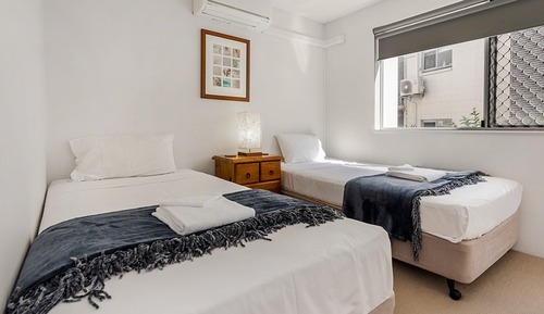Apartamento familiar, 2 habitaciones, junto a la playa