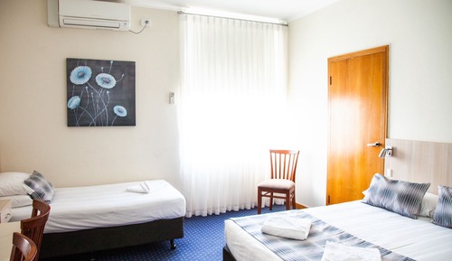 Habitación estándar con 2 camas individuales