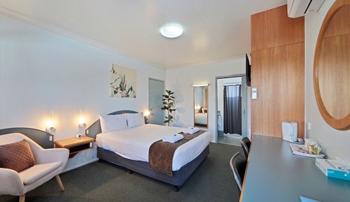 Upstairs Large Double Room