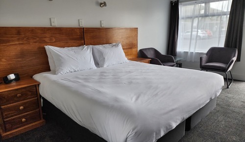 Estudio ejecutivo, 1 cama de matrimonio grande