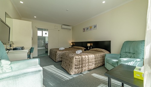 Estudio estándar, no fumadores, bañera de hidromasaje (Twin Room)