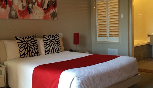 Habitación doble, bañera de hidromasaje (Queen Spa Suite)