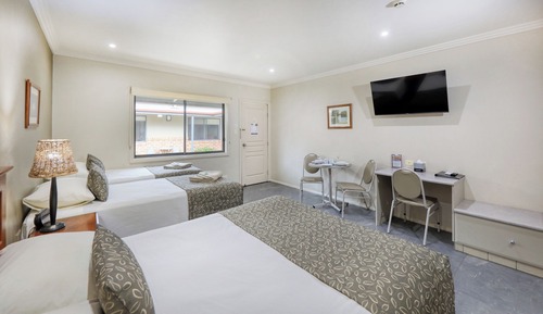 Suite (Twin)