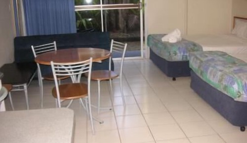 Estudio (Large Studio 2 Double Beds)